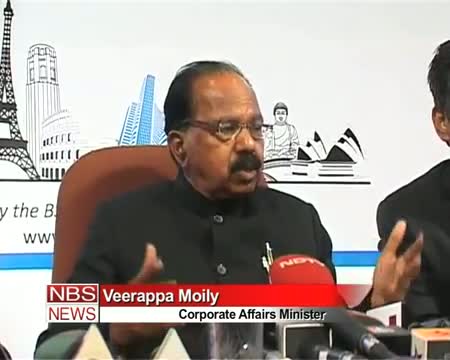 Watch Kingfisher should look within for solution Moily Video