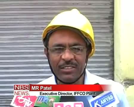 Watch Roof collapse at IFFCO plant injures 20 Video