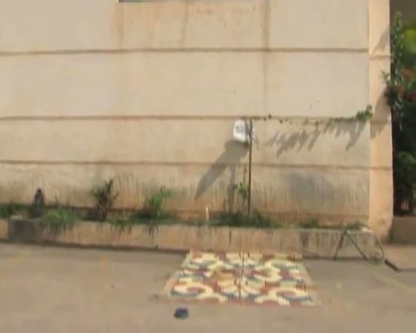 Watch Mock drill kills 23 year old in Bangalore Video