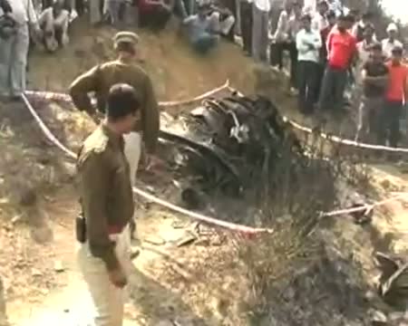 Watch Mirage crashes in MP, pilots eject Video