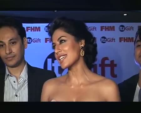 Watch Chitrangada graces cover page on men's magazine Video
