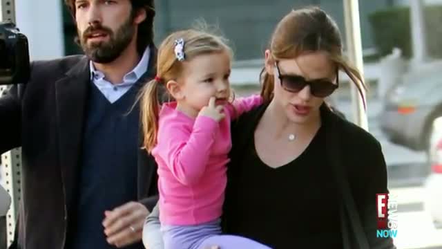 Watch Jennifer Garner Gives Birth Video