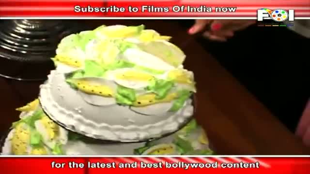 Watch Veena Malik's Birthday Celebration Video