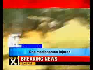 Watch Lawyers attack Journalists in Bangalore; 2 injured Video