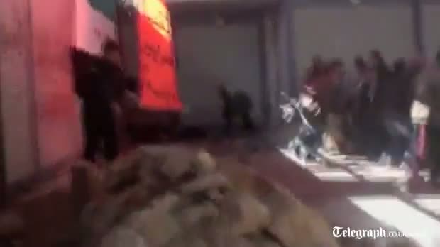 Watch Mortar attack on Syrian protesters in Homs kills 13 Video