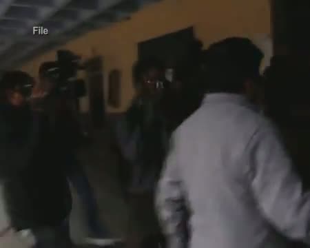 Watch SC rejects Talwars' plea seeking trial transfer Video