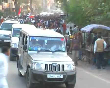Watch Rahul's emergence and trail through the tight roads of UP Video