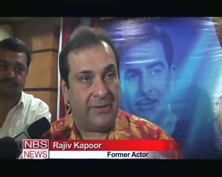 Watch Kareena Ranbir to recreate 'Kapoor' magic on screen Video