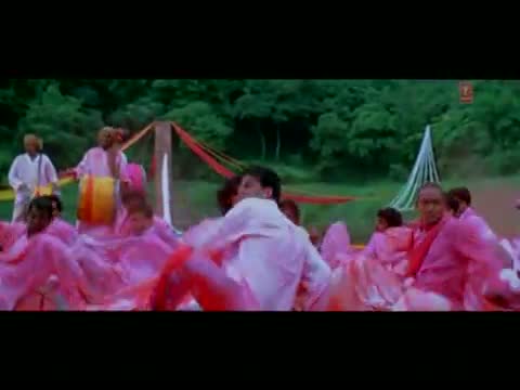 Watch Do Me A Favour Lets Play Holi - Waqt Ft. Priyanka Chopra, Akshaye Kumar  HD Video