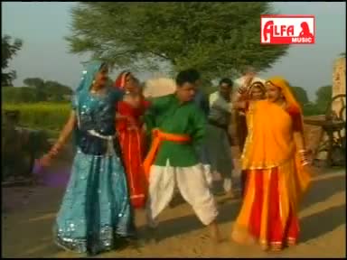 Watch Holiya Main Ude Re Gulal Hd Song Video