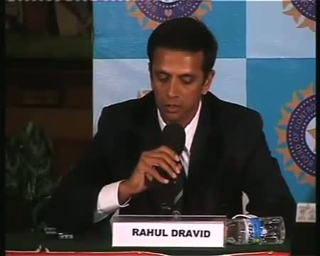 Watch Dravid quits international cricket Video