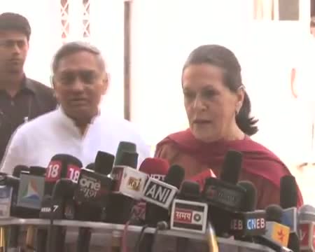 Watch Azad in talks with newly elected MLAs in Uttarakhand Video