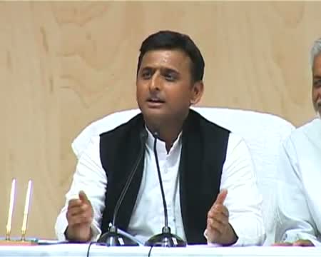 Watch Akhilesh quells fears on Day 1 Video