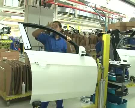 Watch Tata Motors hikes vehicle prices by upto Rs 35,000 Video