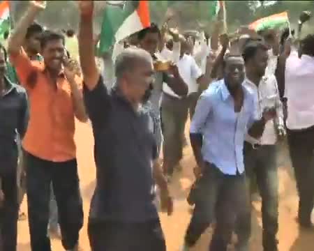 Watch Congress wins Karnataka by polls Video