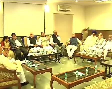 Watch Yeddyurappa may become Karnataka CM again Video