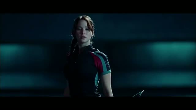 Watch Jennifer Lawrence shows off her archery skills in 'The Hunger Games' Video