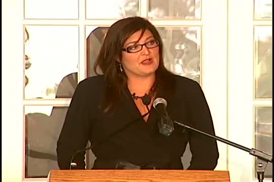 Watch Leah Flores, President of Wells Fargo Bank Video