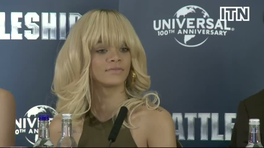 Watch Rihanna answers Ashton Kutcher relationship question at Battleship press conference, London Video