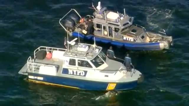 Watch NYC Bridge Accident, Water Search video Video