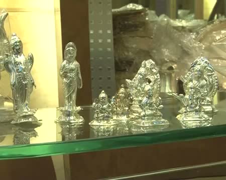 Watch Dark day for BSE Sen$ex, Nifty, Gold and Silver drops Video