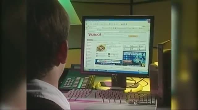 Watch Yahoo Dumping 2,000 Workers in Latest Purge video Video