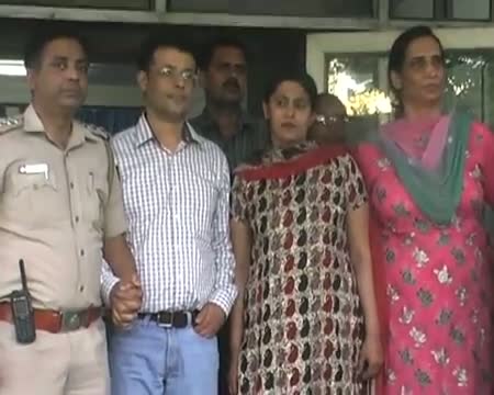 Watch Dwarka maid case Doctor couple sent back to police custody Video