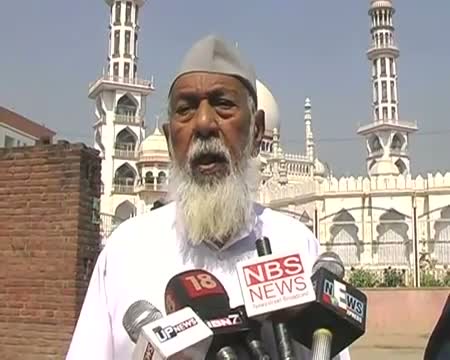 Watch America trying to dampen Indo Pak spirit Darul Uloom Video