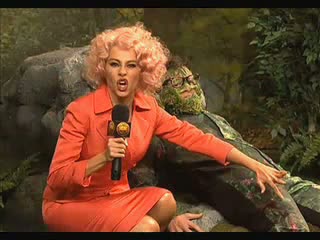 Watch LOOK!! Sofia Vergara Sizzles On 'SNL With 'Hunger Games' Skit (VIDEO) Video