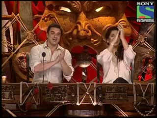Watch Kahani Comedy Circus Ki - Episode 26 - 8th April 2012 - Introduction Ft. Shruti Seth As The Host Of The Show Video