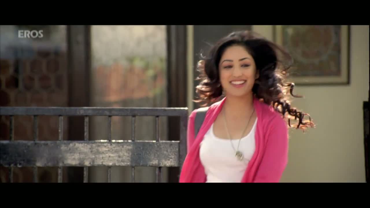 Watch Pani Da Rang - Official Song - Vicky Donor - Feat. Ayushmann Video