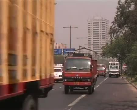 Watch Indo Pak ICP Exporters angry at transport chargers hike Video