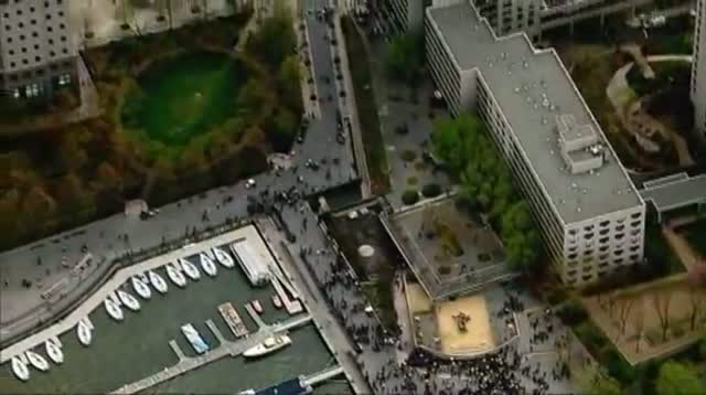 Watch Raw Video - NY's World Financial Center Evacuated Video