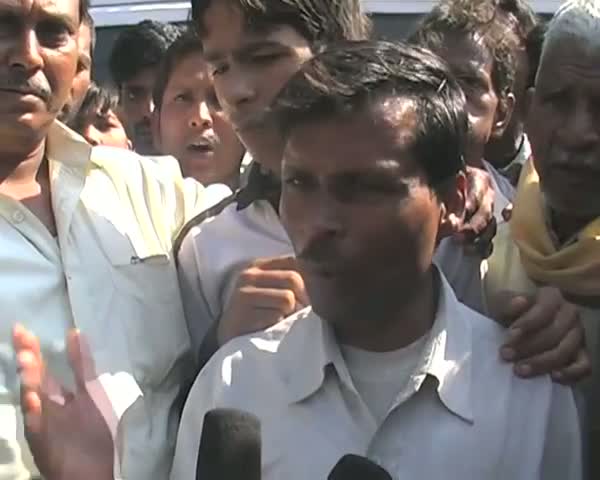 Watch Doctor steals eye of accident victim Video