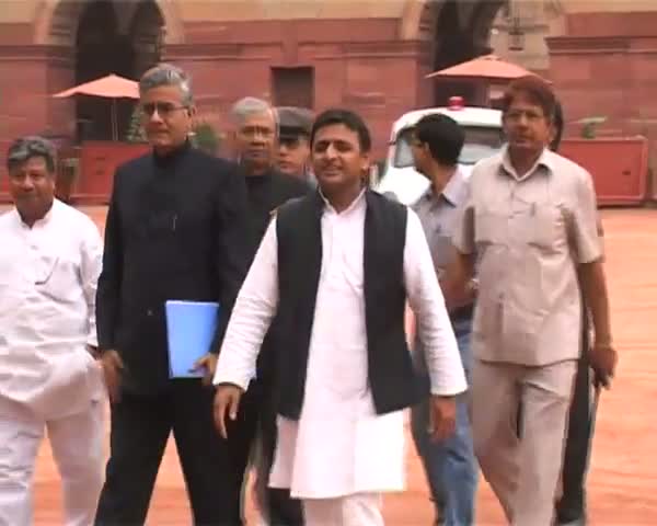 Watch Mahendra Singh files nomination for MLC election Video