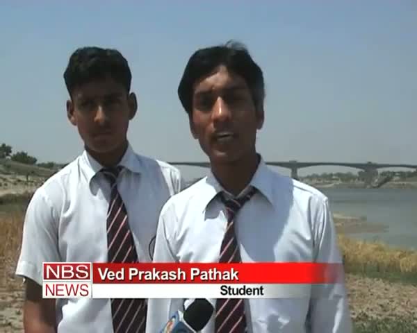 Watch School Children lend support to Ganga cleaning drive Video