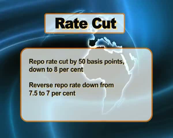 Watch RBI cuts lending rate, loans to become cheaper Video