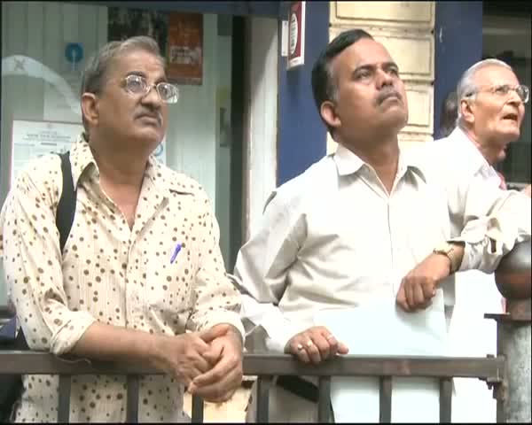 Watch Sen$ex up by 207 points on RBI rate cut Video