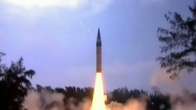Watch India tests long-range nuclear missile rocket video Video
