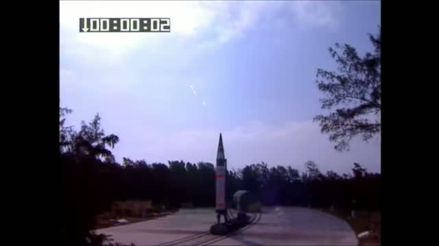 Watch India successfully test fires Agni 5 ICBM 5000KM missile Video