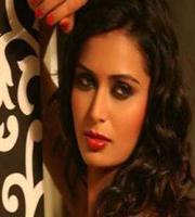 Watch Bollywood Actress Killed, Beheaded in Extortion Plot by Two Fellow Actors, Report says Video