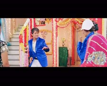 Watch Chusat Chusate Daant Kaat Lihave (Full Bhojpuri Video Song) Feat. Hot Rani & Swati Video