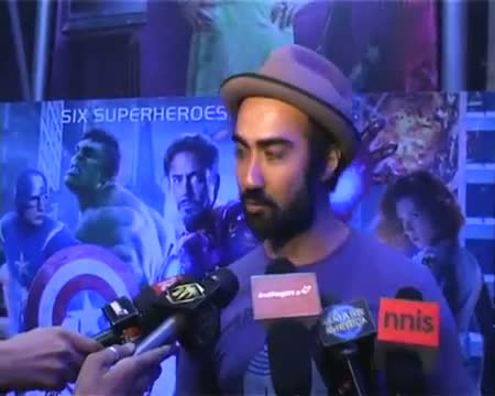 Watch Celebs pour in to watch The Avengers Video