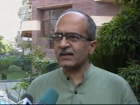 Watch Prashant Bhushan refuses to mediate in Sukma collector abduction Video