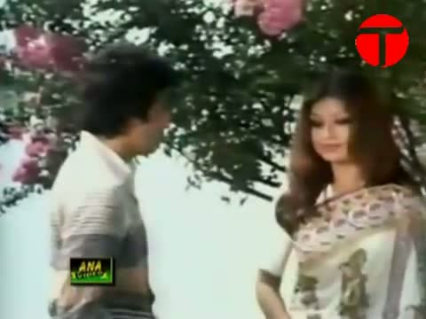 Watch After 14 years, Lollywood superstar Shabnam returns to Pakistan Video