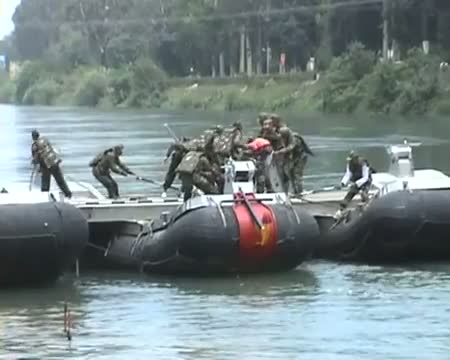 Watch Army combat engineering at its best! Video