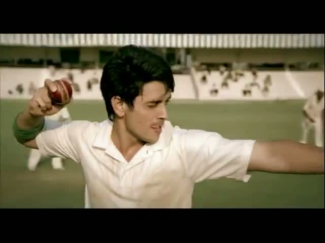 Watch "Pyaas Badhaaao" New Limca Ad 2012 - Feat.Kareena Kapoor Video