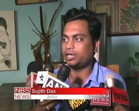 Watch World's smallest Durga idol carved on chalk Video