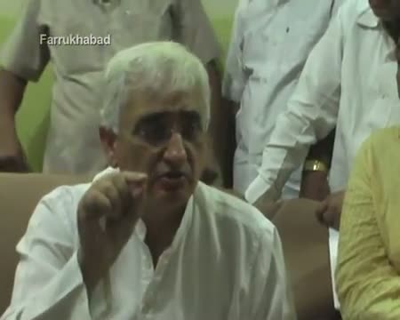 Watch Baba Ramdev expert in dharnas Salman Khurshid Video