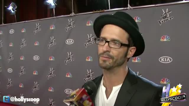 Watch Tony Luca Says Christina Aguilera Was Upset That Justin Timberlake Tweeted Him Video
